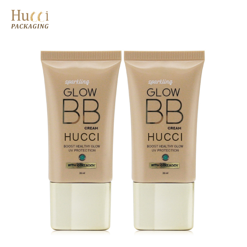 BB cream tube}